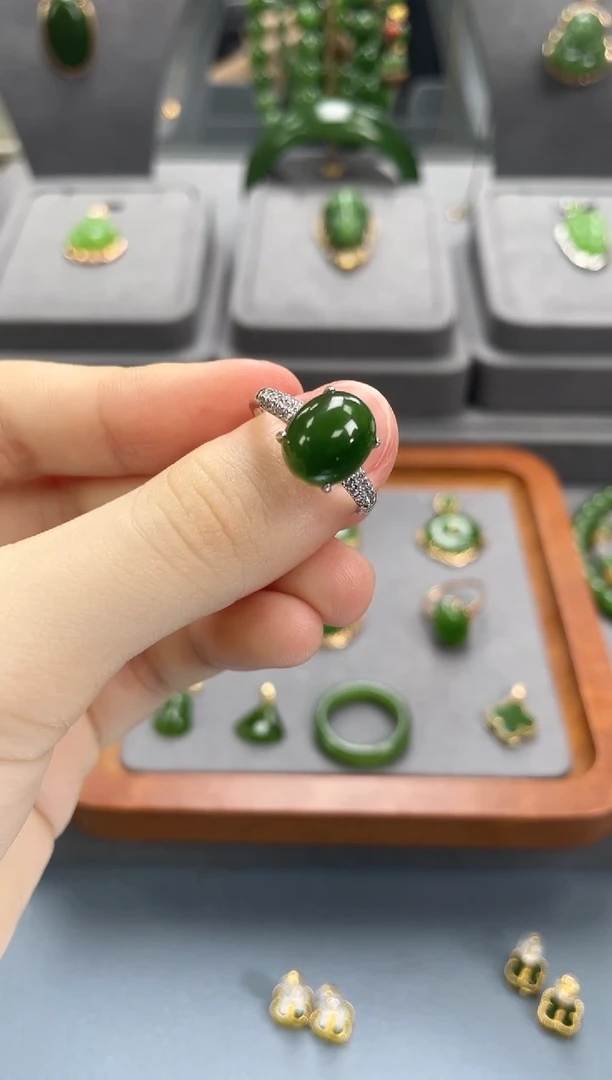 银S925镶嵌戒指和田玉 银S925镶嵌 戒指 和田玉