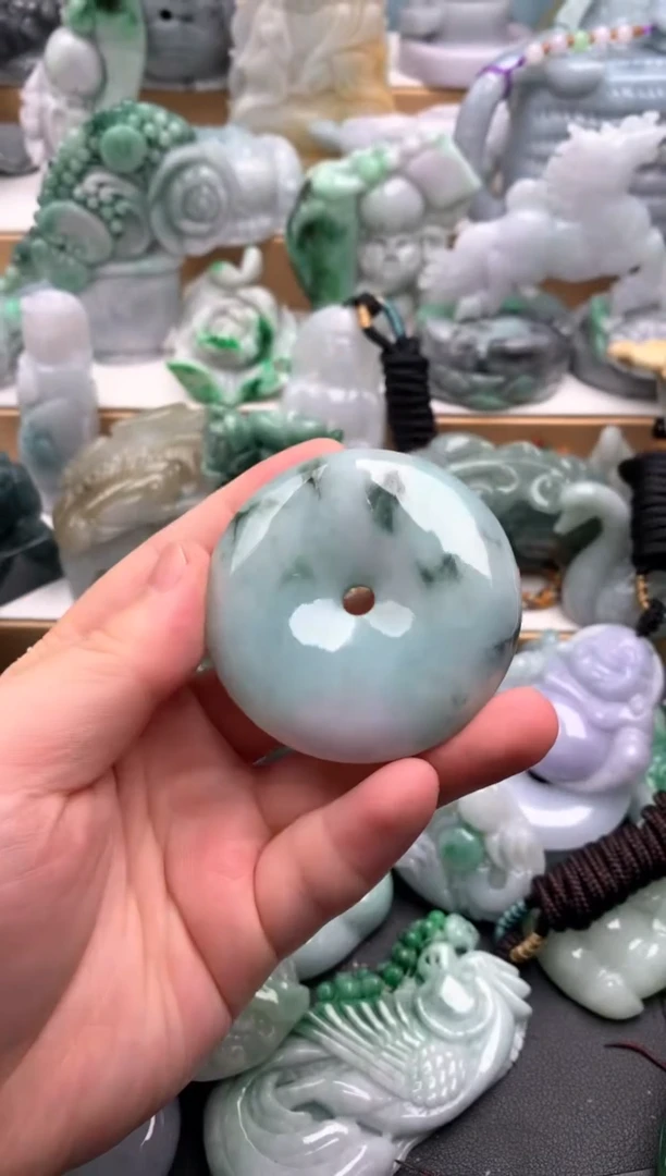 吊坠(不含链)未镶嵌翡翠1