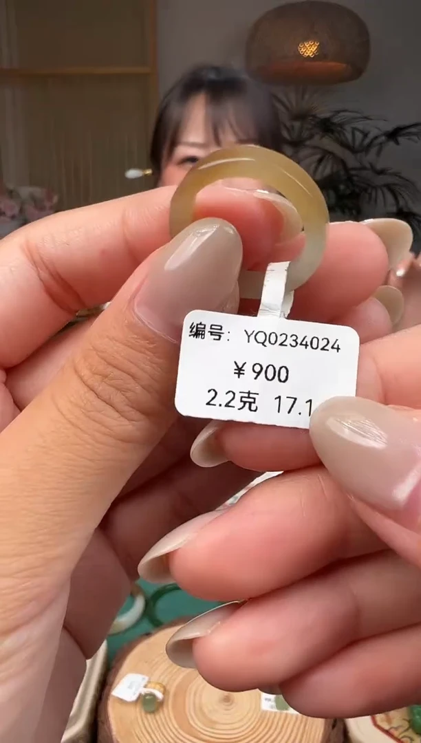 和田玉未镶嵌颈饰YQ 17.1