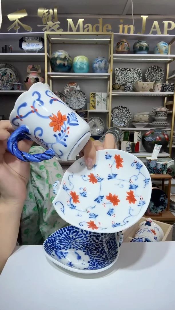 陶瓷林九家带碟马克杯-叶唐草