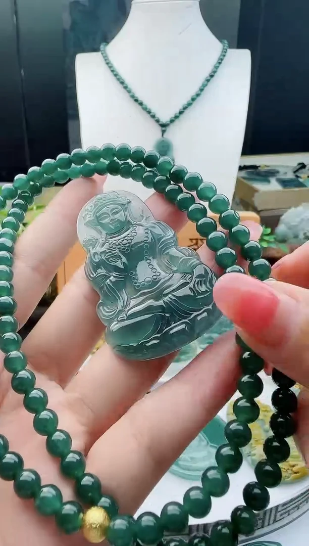 【闪购商品】翡翠颈饰未镶嵌多样性随机一件发货