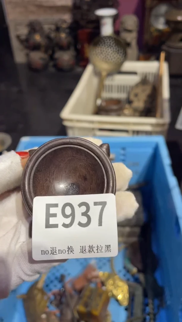 瓷片知*足表姐直播所见所得