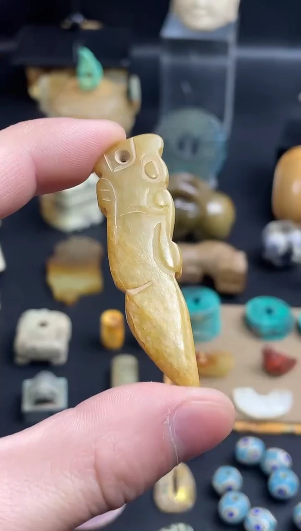 未镶嵌和田玉挂件1