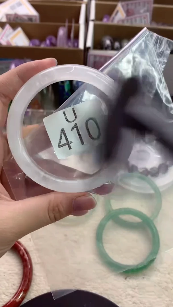 水晶手镯未镶嵌U410-64