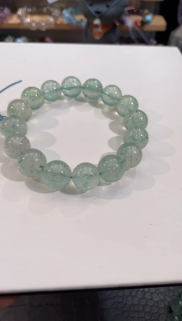 石英质玉手链未镶嵌冰种绿草莓 14+