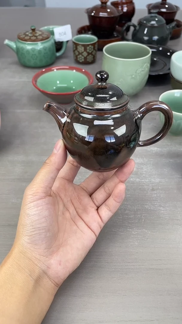 青瓷仓储福利清仓微瑕
