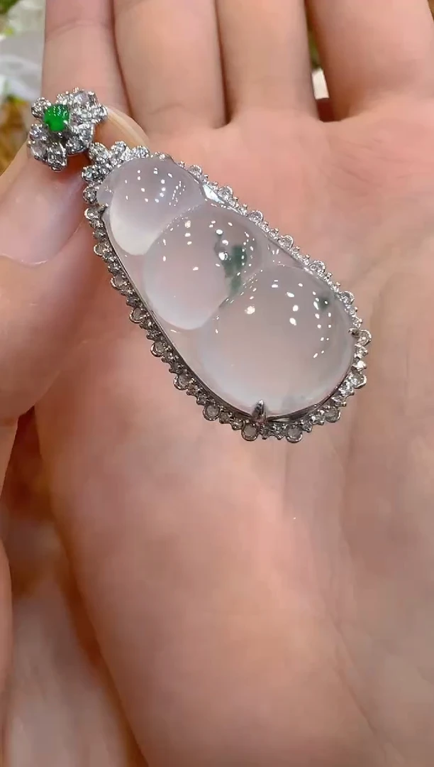 翡翠18K金镶嵌吊坠(不含链)多样性团购发一件