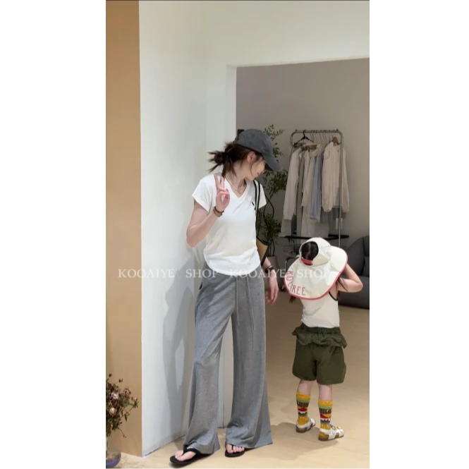 【简约t】夏季休闲显瘦百搭简约V领T恤(不建议机洗摩擦多了会起球)