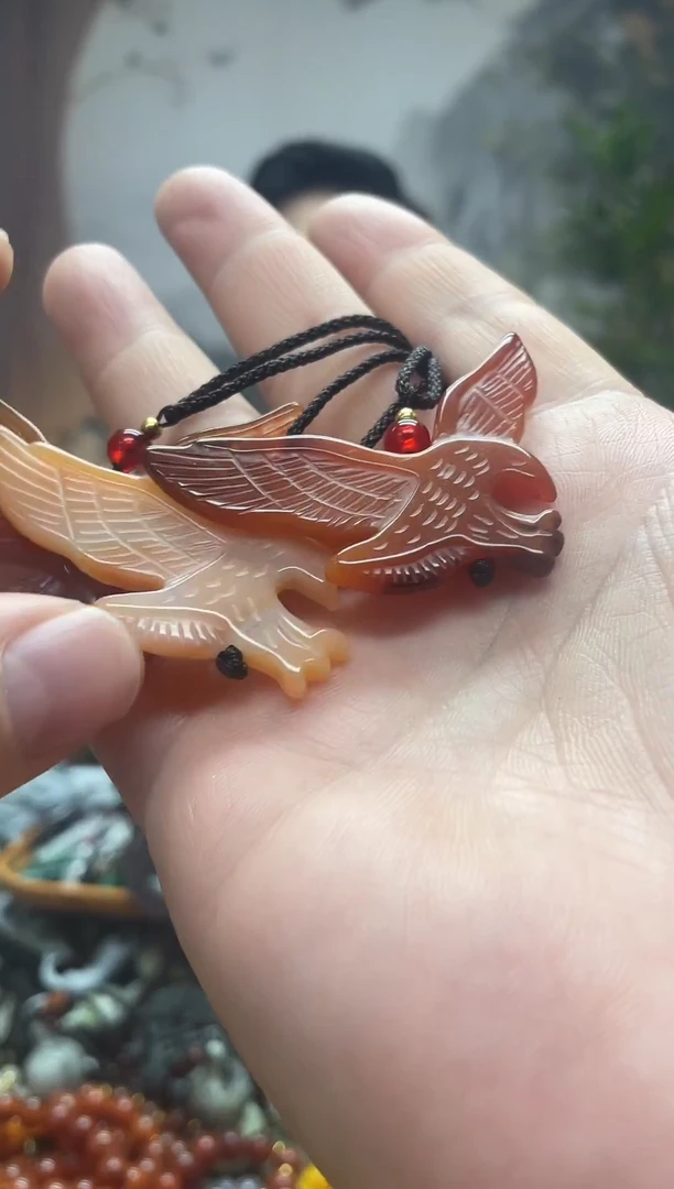 未镶嵌颈饰玛瑙/玉髓多屏发货