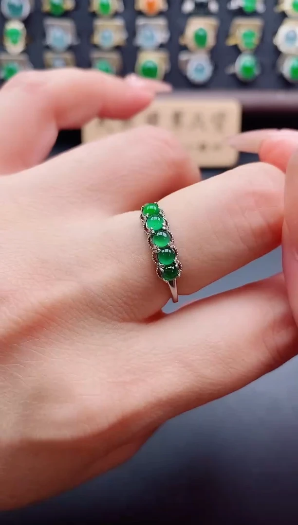 银S925镶嵌戒指翡翠1