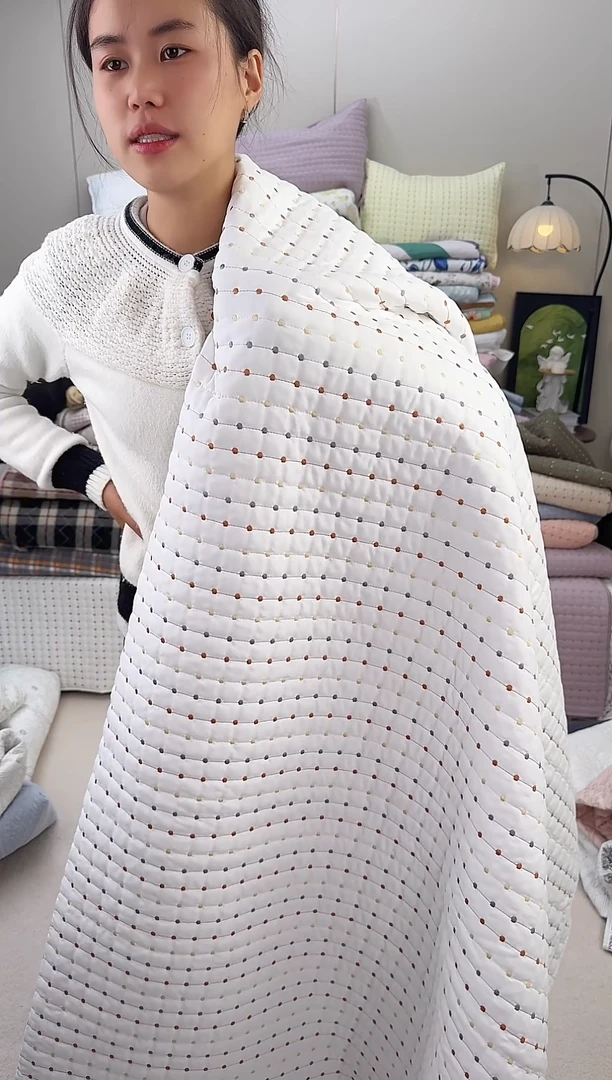 棉纯棉白色米粒绣250*300床盖