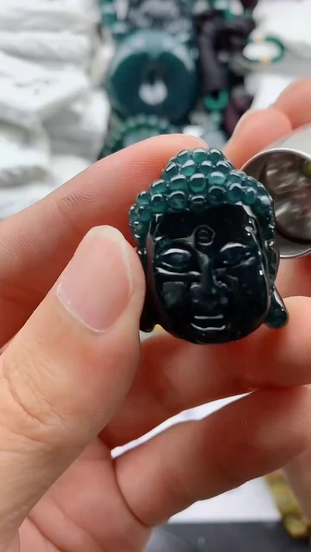 翡翠未镶嵌颈饰88888888888