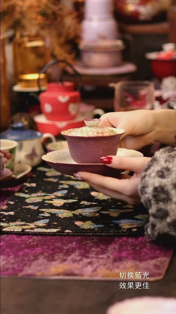 焦糖釉手绘紫藤戏鱼盖碗加壶承