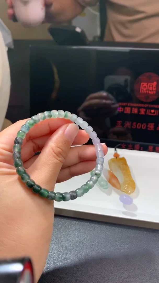未镶嵌定制翡翠快***泡