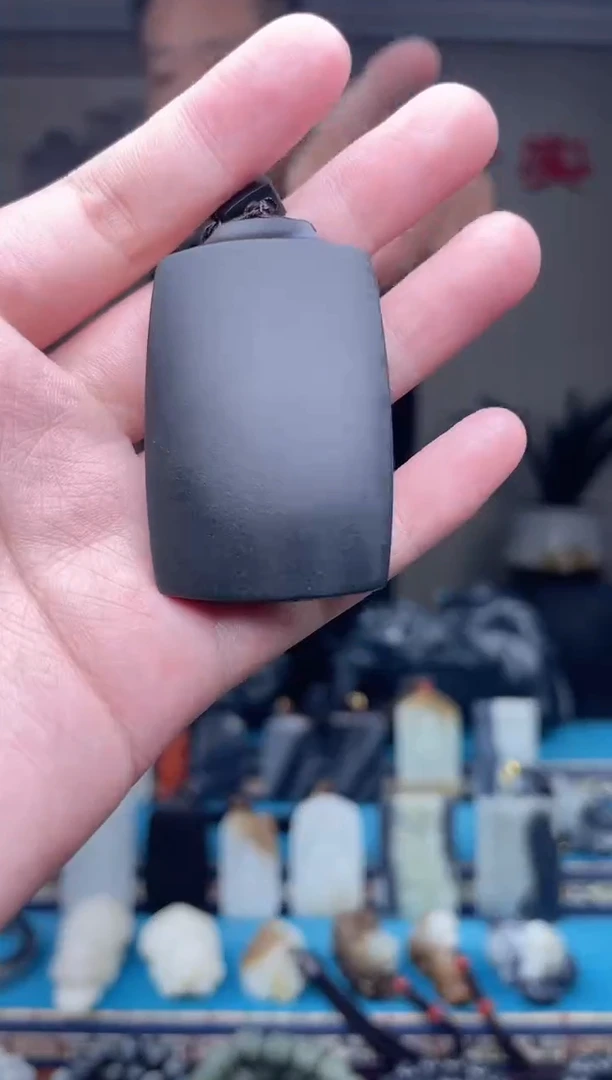 未镶嵌和田玉挂件1