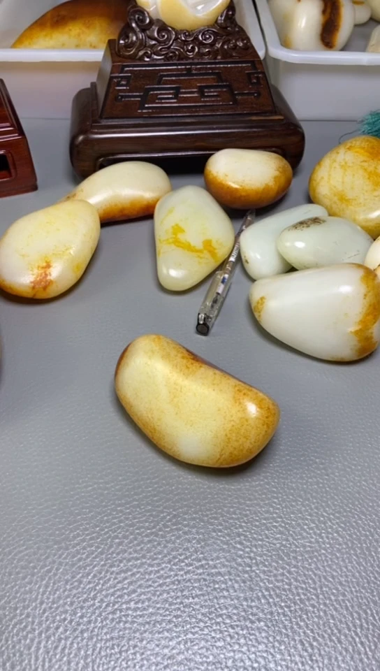 未镶嵌和田玉把件可****.1