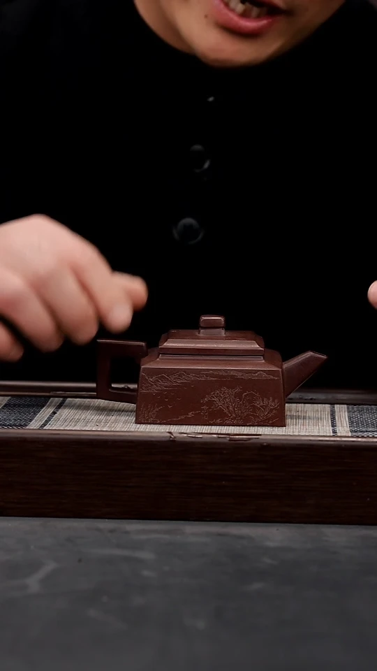 【闪购商品】紫砂茶壶老紫泥全手刻绘方山逸士（随机刻绘）