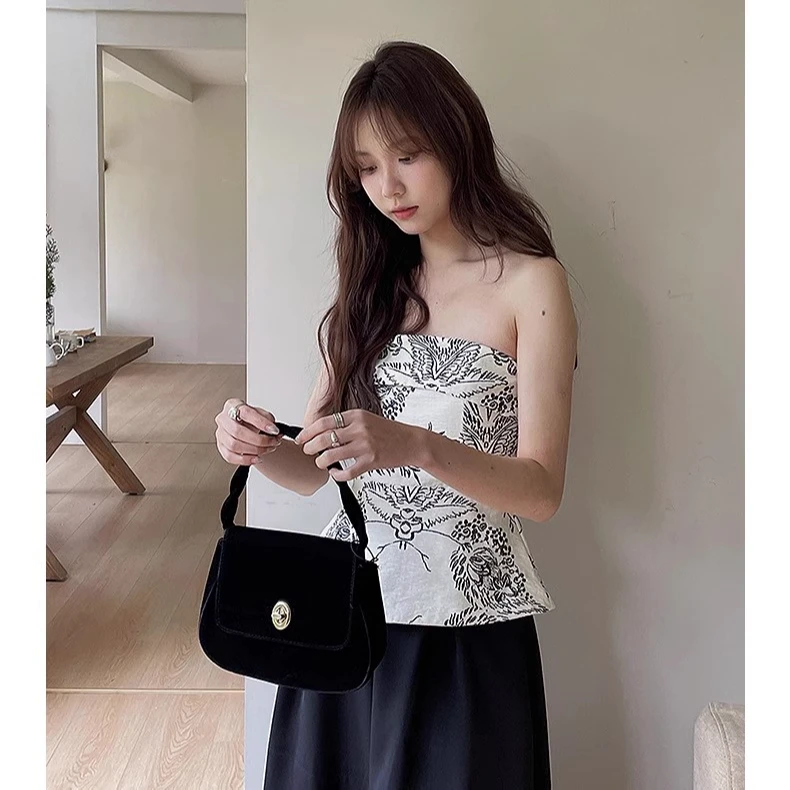 【赫本千金套装】纯欲风设计感抹胸背心上衣+夏季新款半身裙两件套