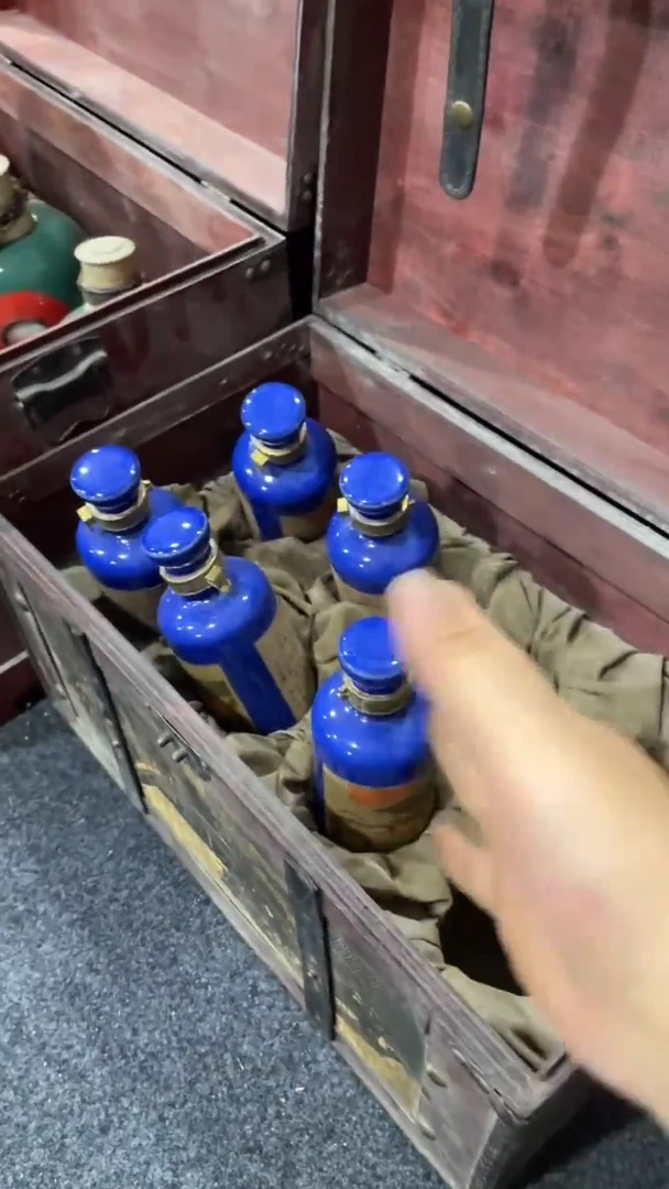 瓷片瑞*所见即所得；；瓷片
