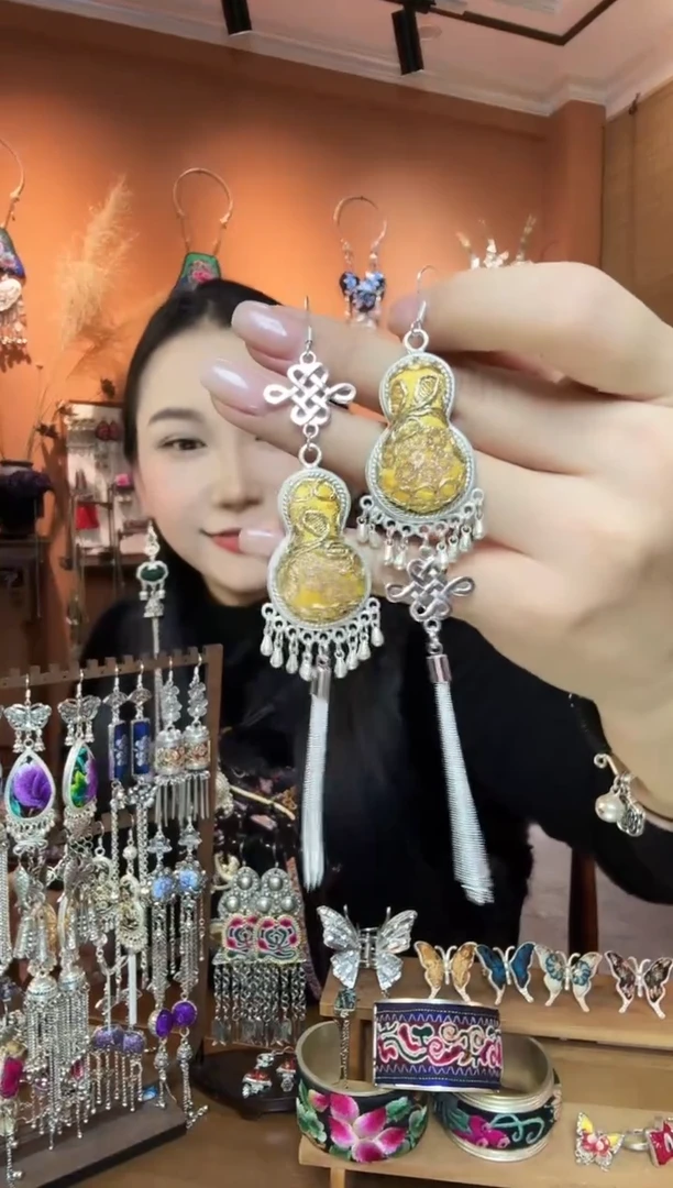 刺绣纯手工民族风耳环