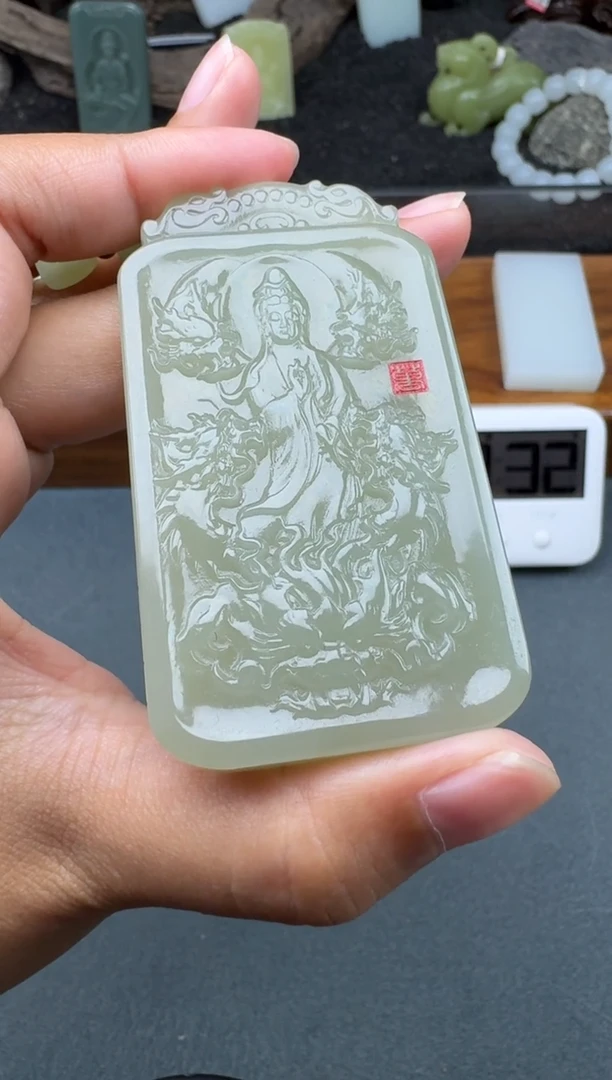 颈饰未镶嵌和田玉1