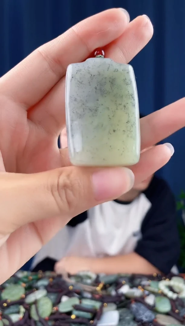 未镶嵌和田玉挂件拍一发一，多样性发货