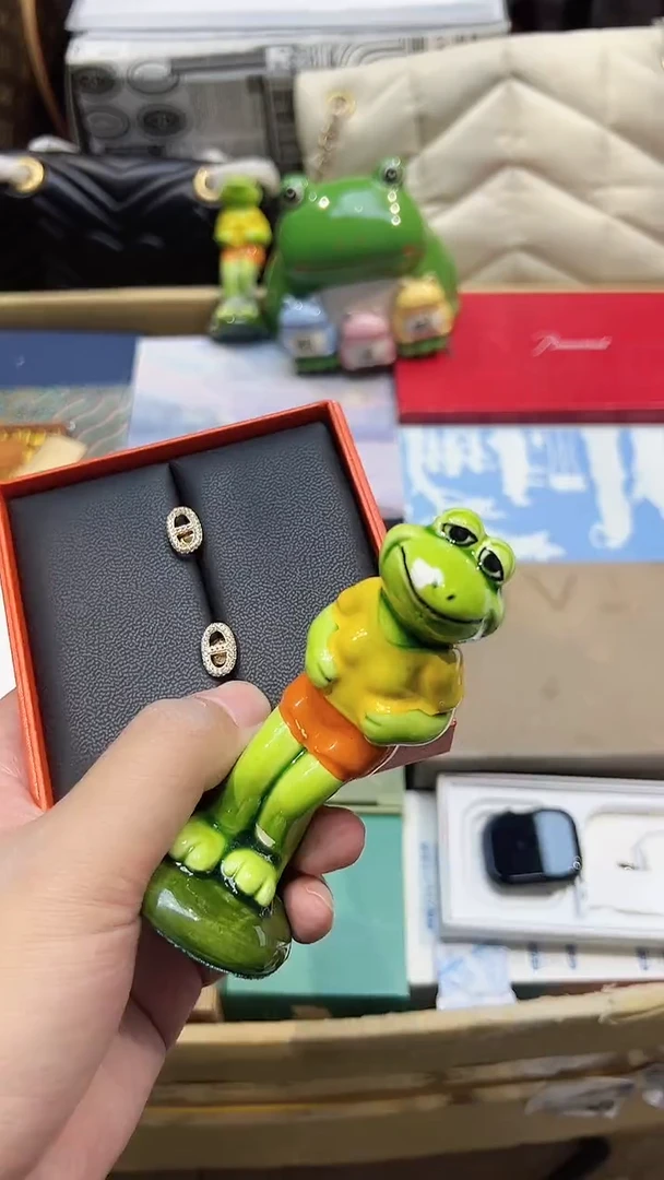 .全球寻宝高端瓷儿