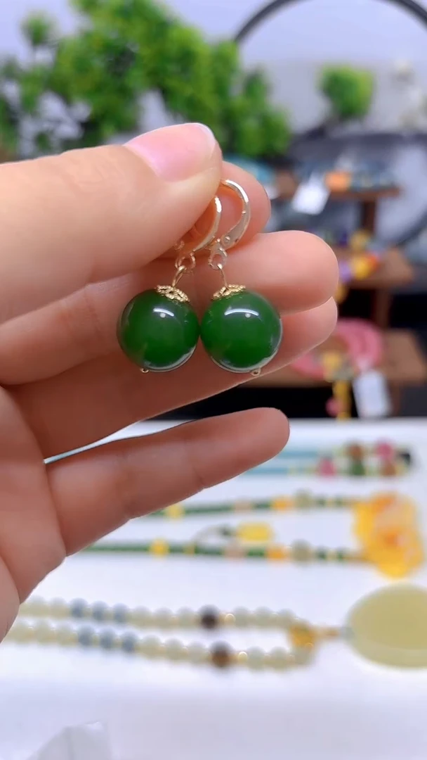 和田玉（碧玉）14K金镶嵌耳饰E600