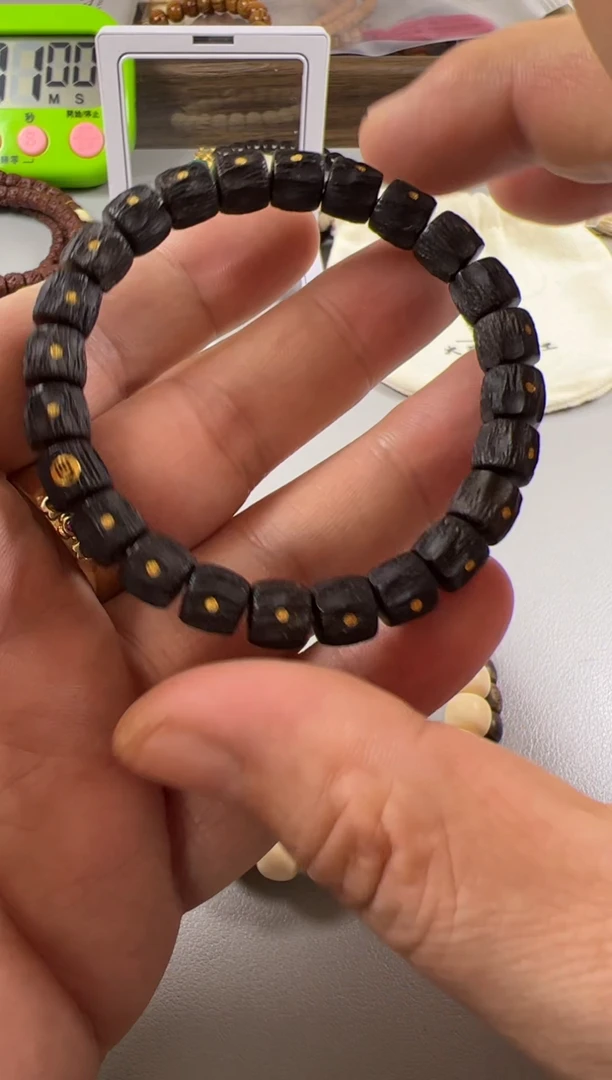【闪购商品】椰蒂手串雕刻百香型手串