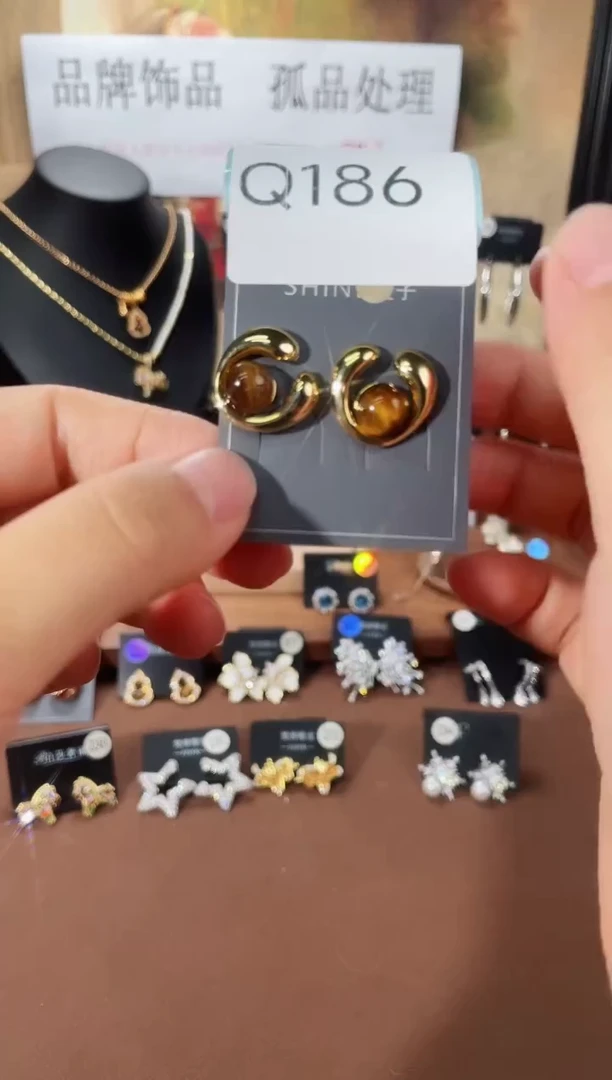 合金925银锆石Q186