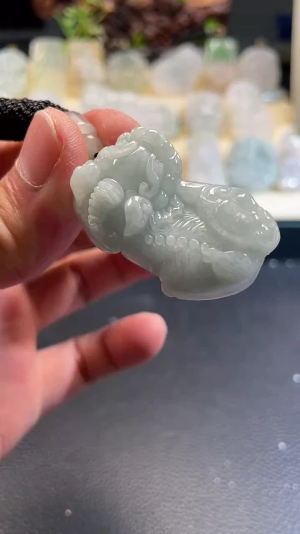 颈饰未镶嵌翡翠10/01/105