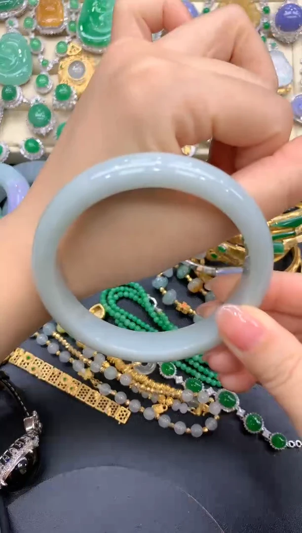 【闪购商品】翡翠手镯未镶嵌4-中国好珍宝