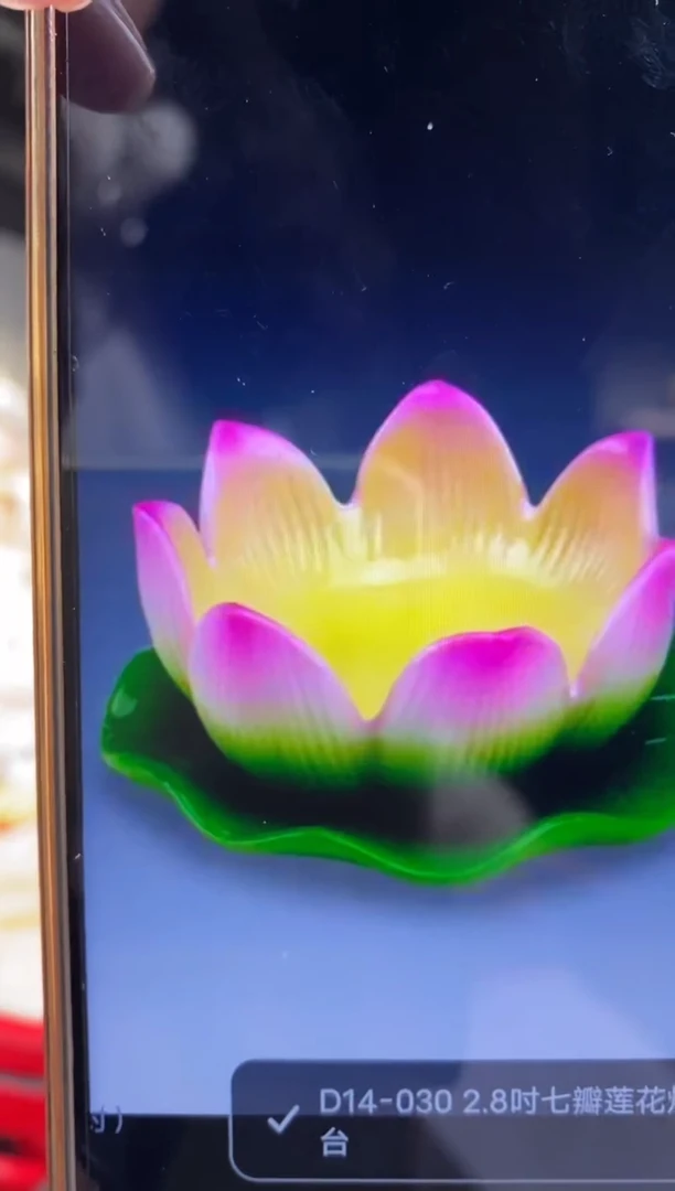 【闪购商品】瓷片莲花烛台三个2.7吋陶瓷