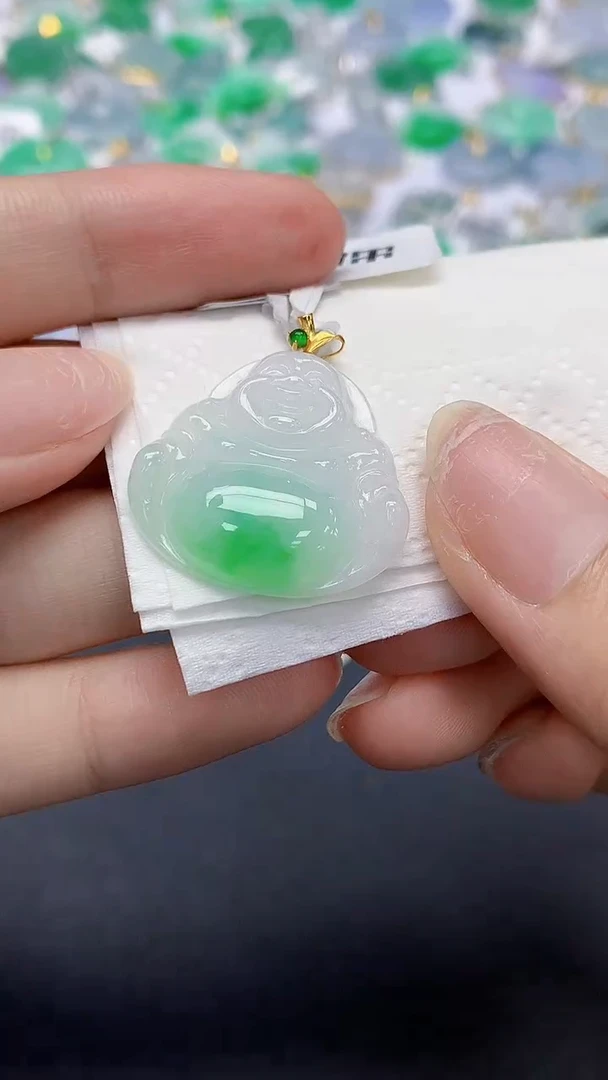 翡翠18K金镶嵌颈饰天然缅甸a货翡翠