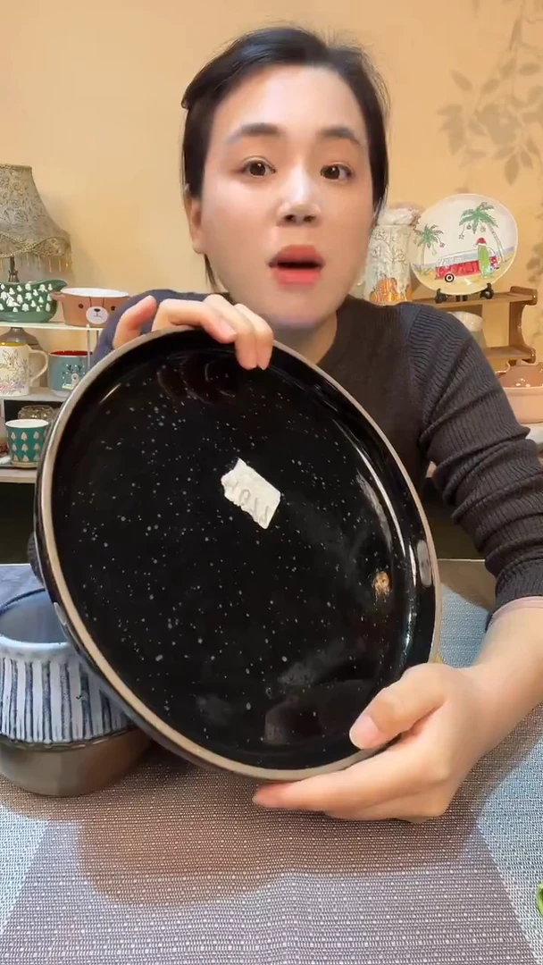 瓷片10.5英寸盘 微瑕介意勿拍