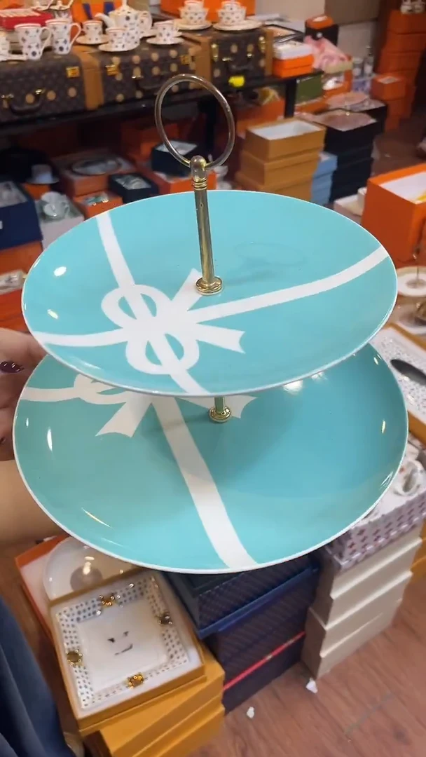 杯鸿辉家品牌瓷器，京东包邮！