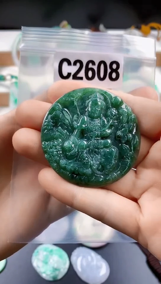 颈饰未镶嵌翡翠天然翡翠吊坠挂件