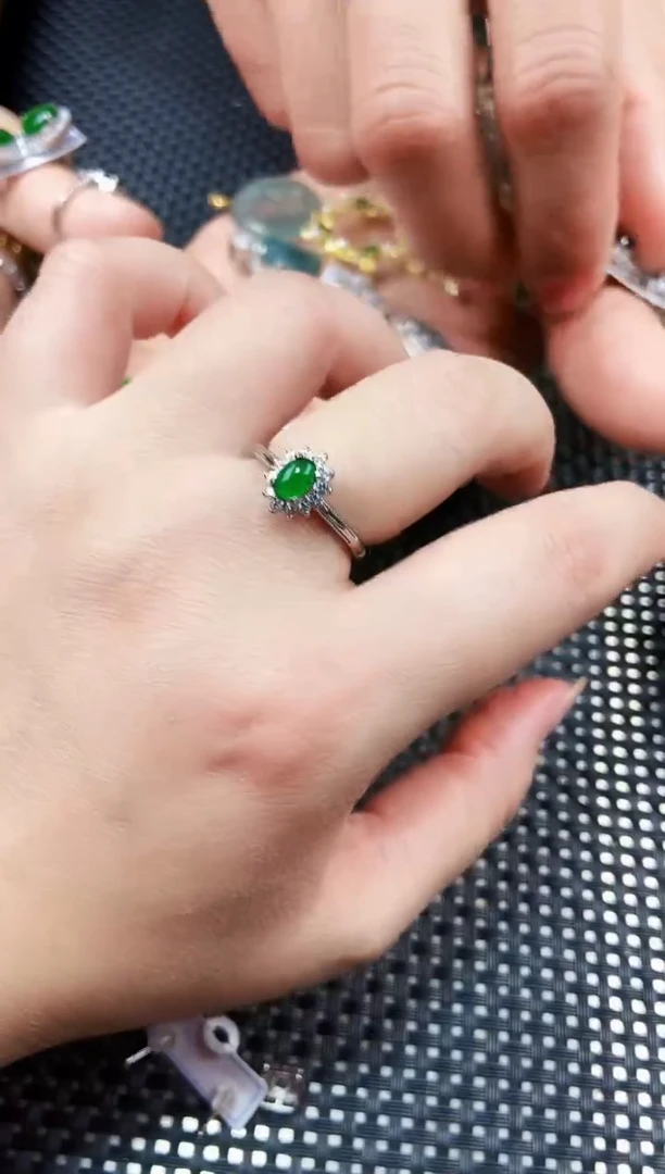 【闪购商品】翡翠戒指未镶嵌111111111