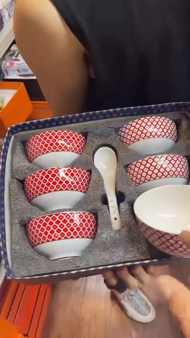 杯鸿辉家品牌瓷器，京东包邮！