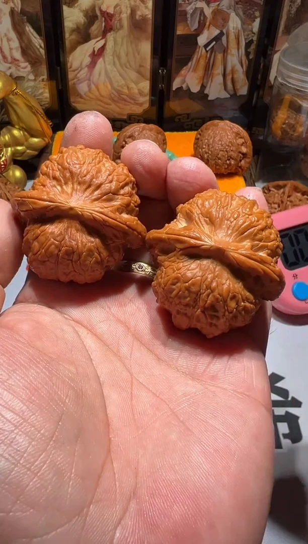 把件文玩核桃血麒麟