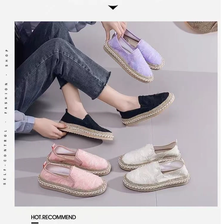 老北京布鞋女2025新款春夏踩屎感孕妇小码34软底一脚蹬黑色渔夫鞋