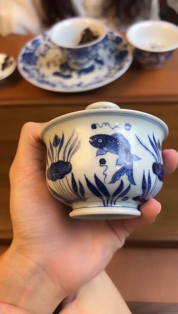 问青坊纯手工手绘青花鱼藻柴窑二才盖碗