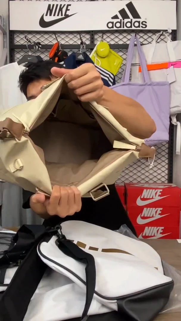 奶昔色直播间断码清货奶昔色