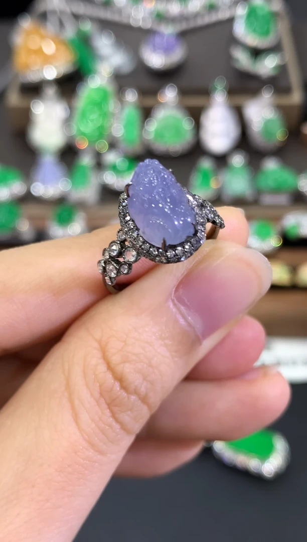 18K金镶嵌戒指翡翠C83  紫货有色差 定制款