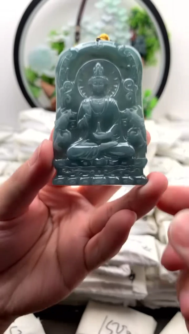 【闪购商品】翡翠颈饰未镶嵌观音