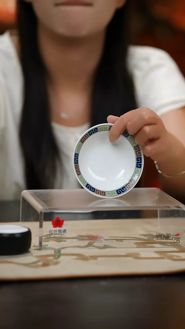 4个微瑕吉祥如意4英寸碟