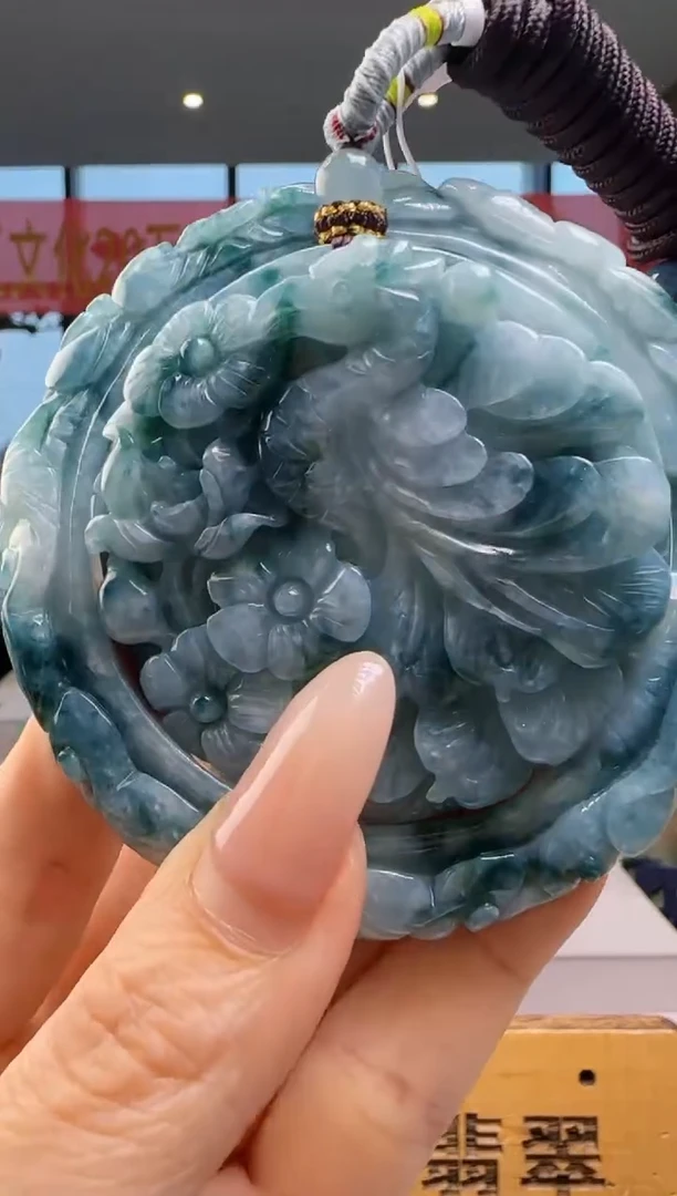 翡翠未镶嵌颈饰底座YJ@@960Q7J03951