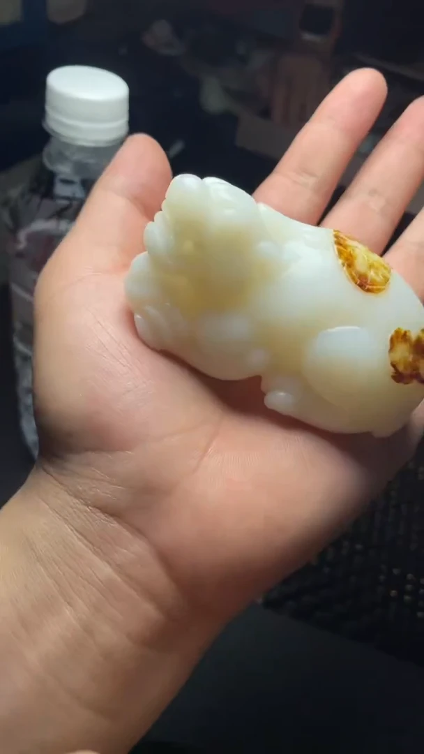 和田玉未镶嵌颈饰工***春1