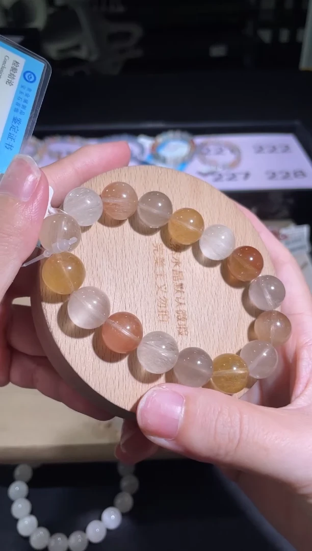 水晶手链未镶嵌糖?222号多样性发一 W 13+