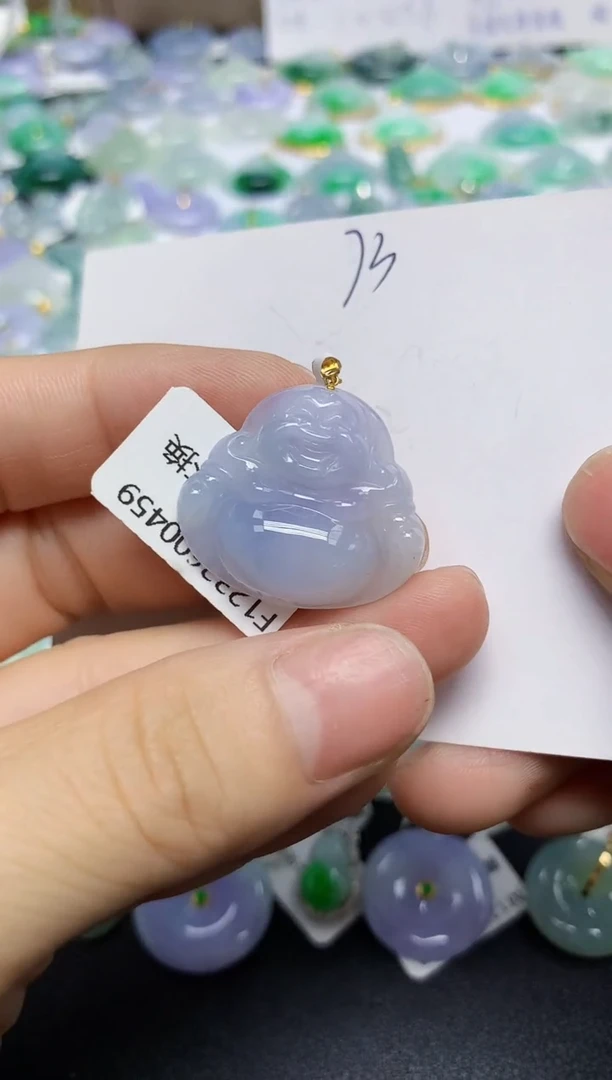 翡翠18K金镶嵌颈饰天然缅甸翡翠A货